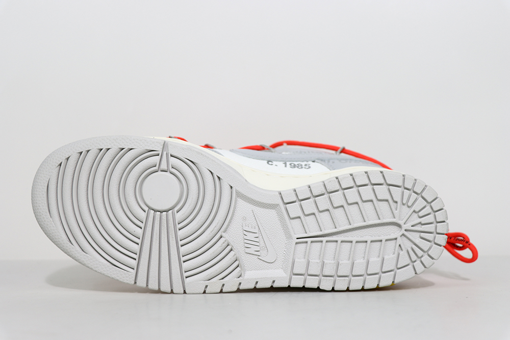 dunk low off-white lot 6 reps
