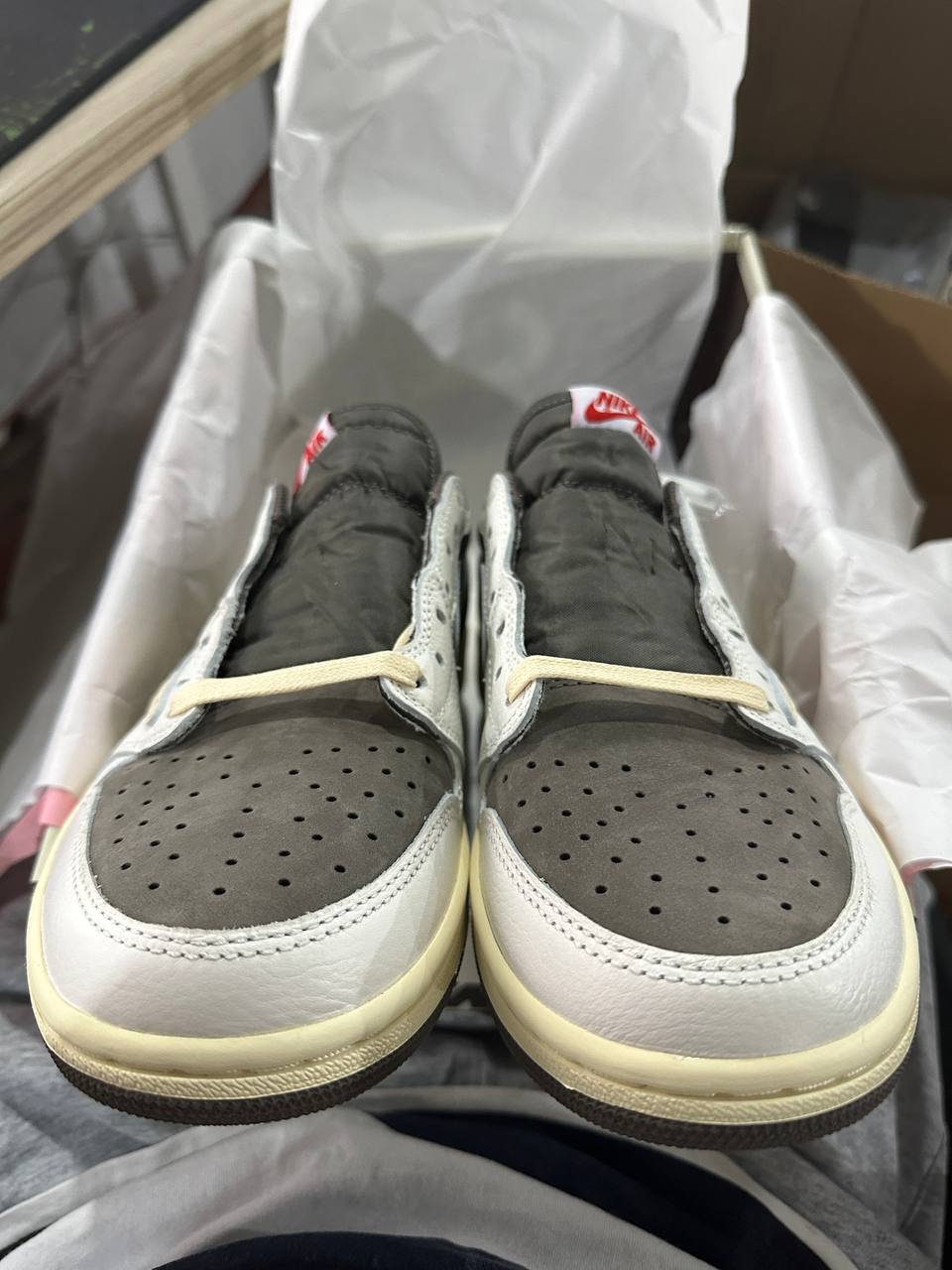 travis scott air jordan 1 low “white brown” sale version